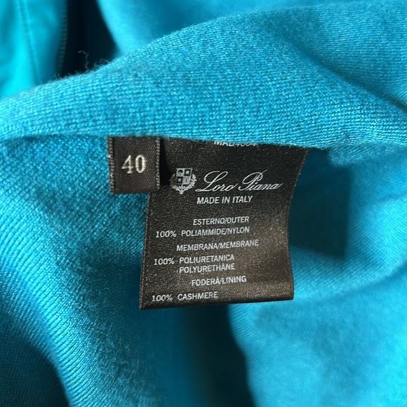 LORO PIANA World Luxury brand. Blue technical jacket lined with cashmere. - Picture 11 of 14